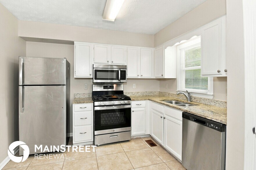 Building Photo - 22 Hollyberry Ct