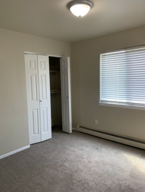 Building Photo - 674 Polaris Ct