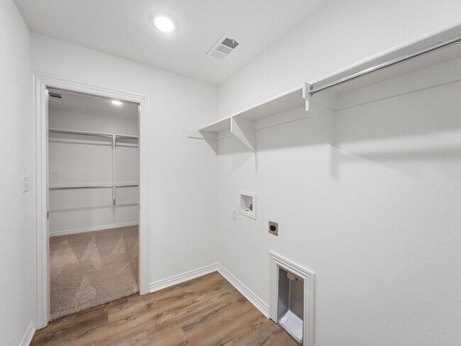 Building Photo - * HALF OFF MOVE-IN SPECIAL * New Construct...