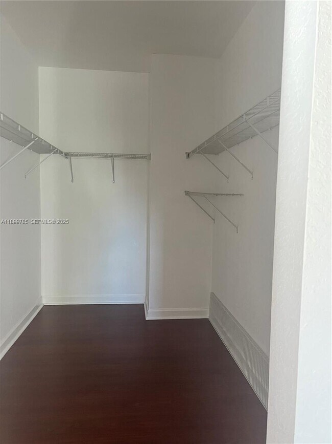 Building Photo - 7166 SW 163rd Pl