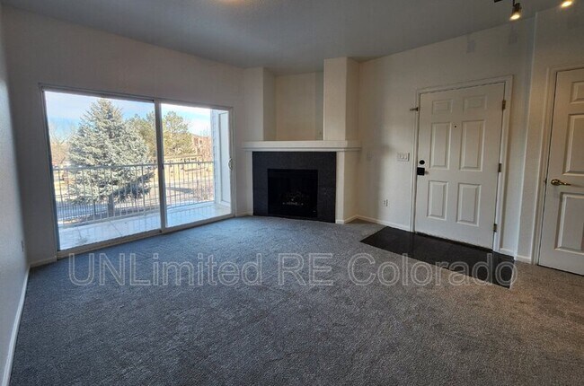 Building Photo - 15700 E Jamison Dr