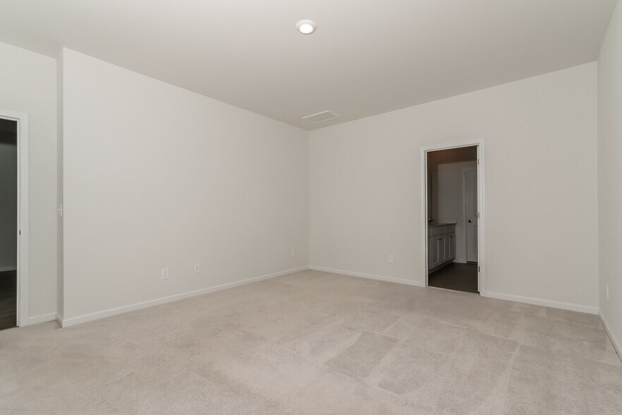 Building Photo - 360 Hidden Cove Dr