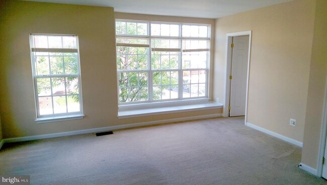 Building Photo - 19263 Winmeade Dr