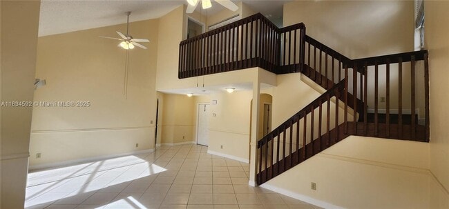 Building Photo - 2957 Oak Park Cir
