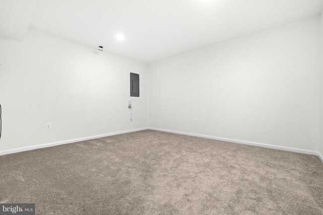 Building Photo - 5407 Silver Maple Ln