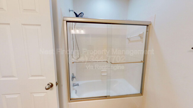 Building Photo - 5663 Greenland Rd