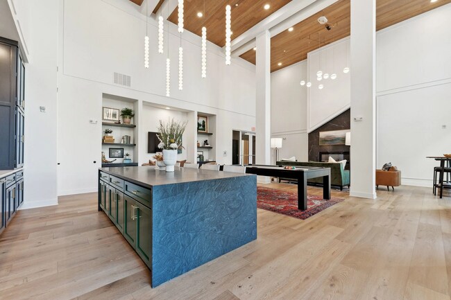 Building Photo - 4670 Merchants Park Cir