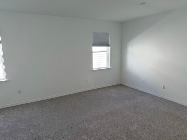 Building Photo - 15077 Shady Palms Ln