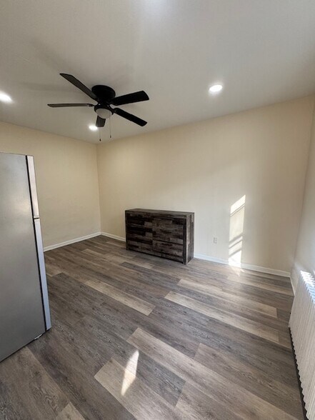 Building Photo - 5712 Arch St