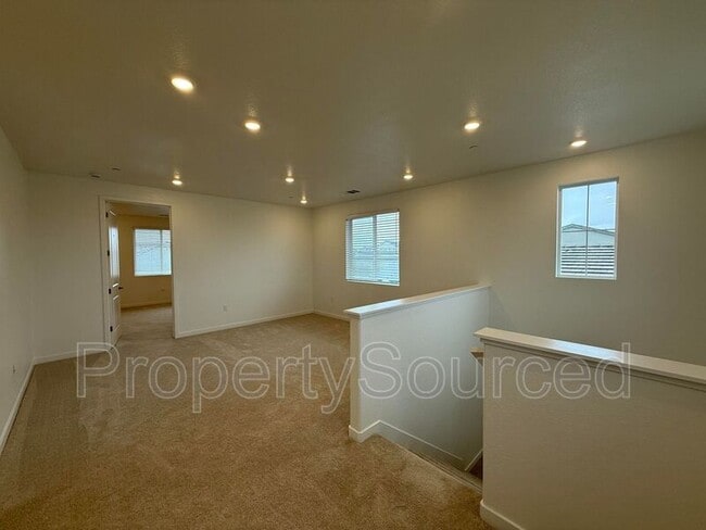 Building Photo - 1753 Lacey Ave