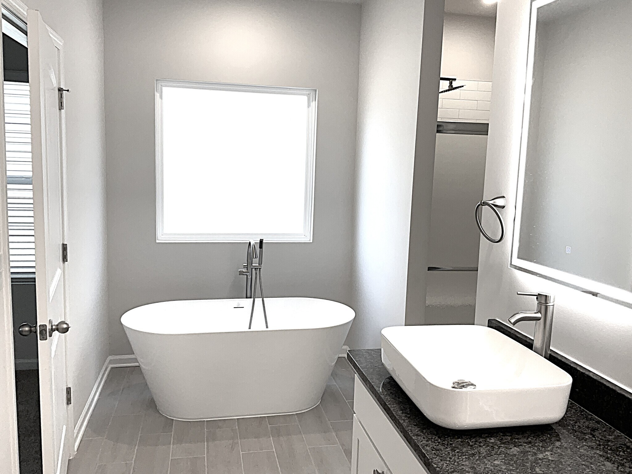 Building Photo - 3184 Emberly Dr