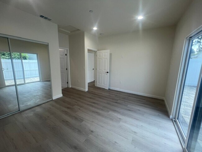 Building Photo - 7317-7321 Garden Grove Avenue
