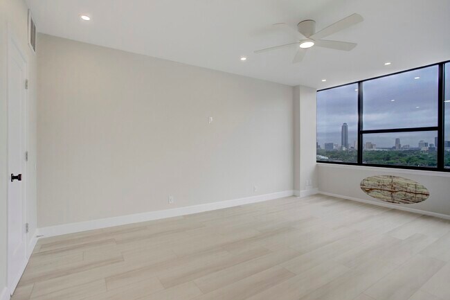 Building Photo - 3310 Timmons Ln