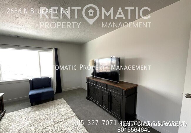 Building Photo - 2656 N Bluebell Dr