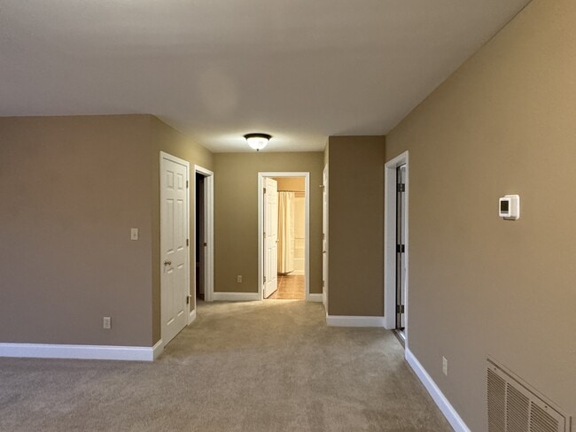 Building Photo - 128 Bokoshe Cir