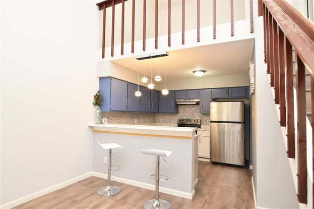 Building Photo - 6261 Ludington Dr