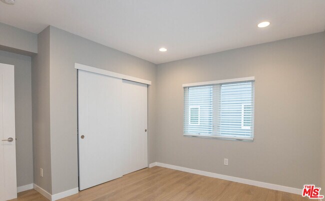 Building Photo - 6546 La Mirada Ave