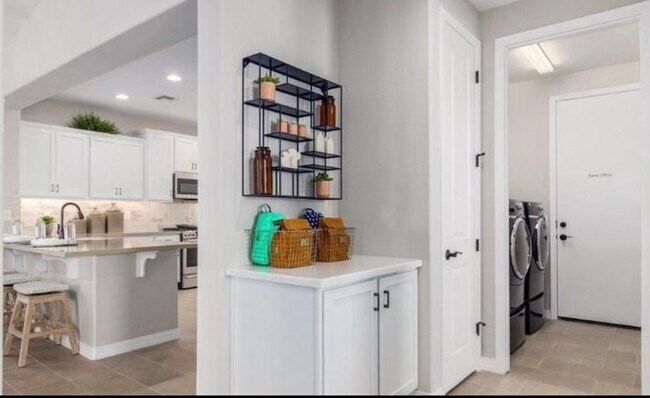 Building Photo - 17976 W Jones Ave