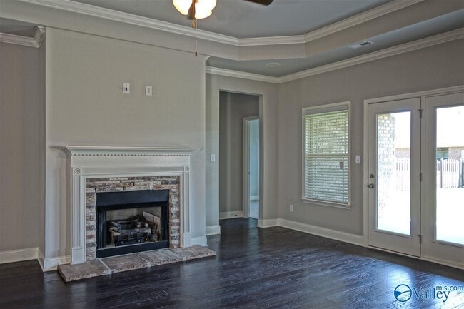 Building Photo - 409 Bay Tree Ln SW