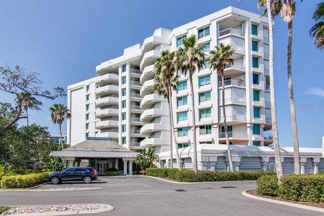 Building Photo - 1 Seaside Ln