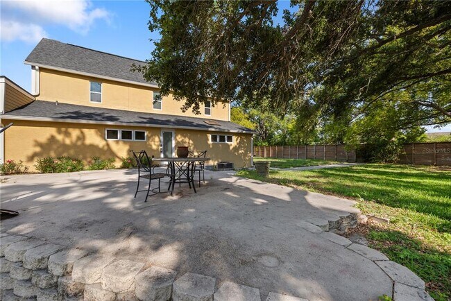 Building Photo - 1109 Belcher Rd