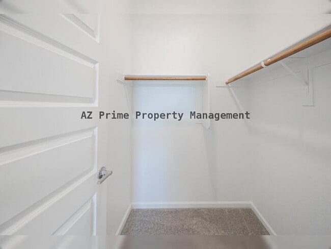 Building Photo - 12503 W Pkwy Ln