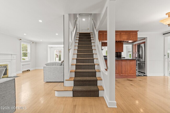 Building Photo - 608 Corlies Ave