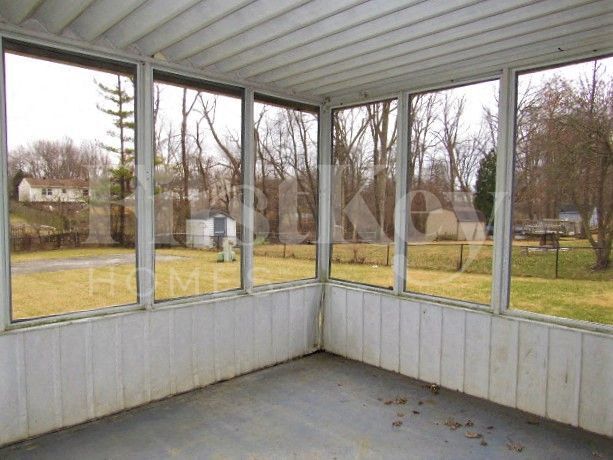 Building Photo - 5507 Armstrong Dr