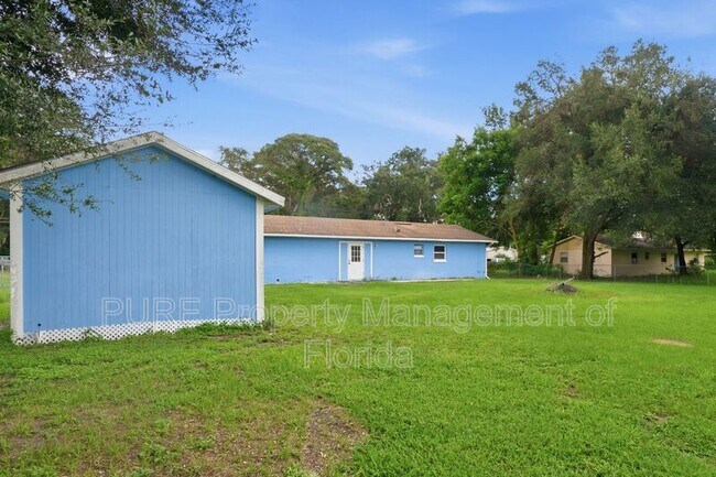 Building Photo - 12300 SE 128th Ct