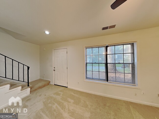 Building Photo - 1963 Whitehall Forest Ct SE