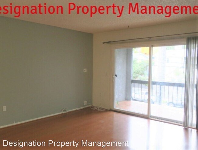 Building Photo - 2 br, 1.5 bath House - 3015 Division St. #211