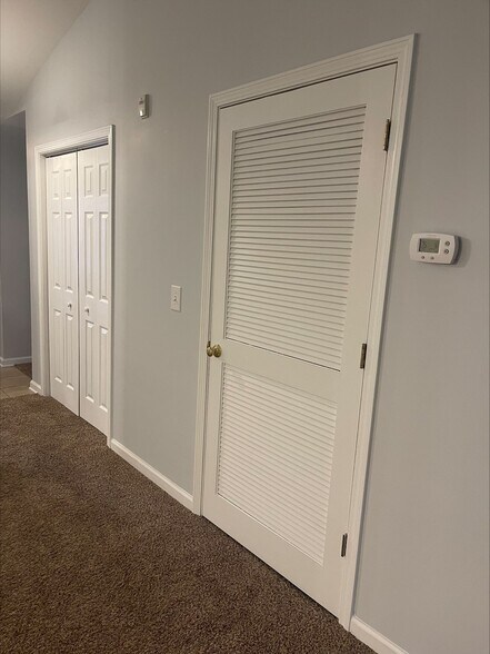 Utilities Room - 4854 Meadowsweet Dr