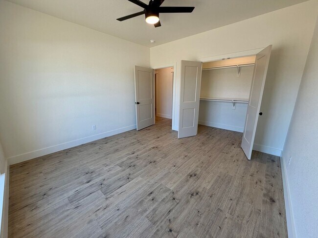 Building Photo - 509 Waggoner Ln