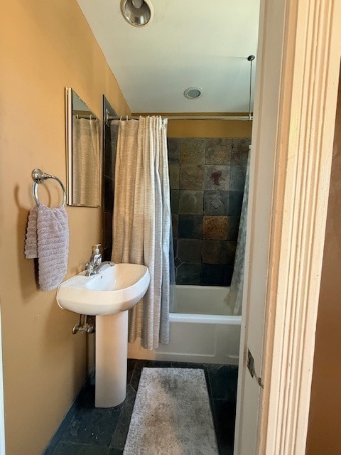 Building Photo - 202 Perry St