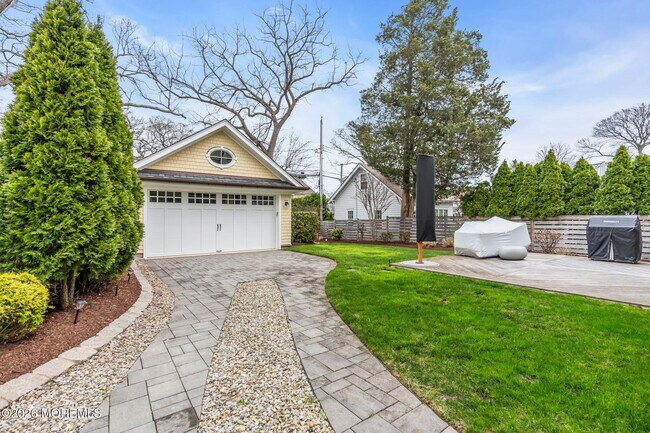 Building Photo - 218 Worthington Ave