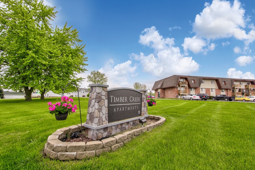 Primary Photo - Timber Creek Apartments