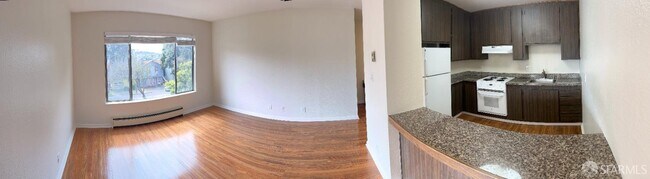 Building Photo - 370 Monterey Blvd