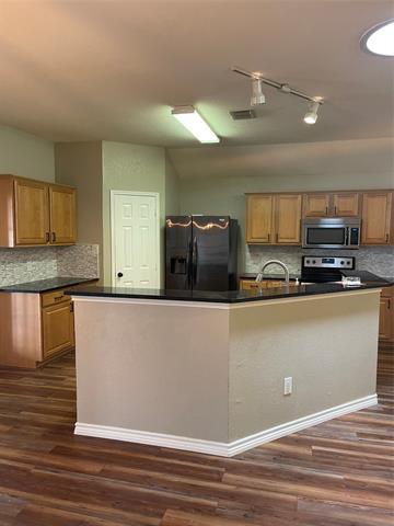 Building Photo - 4700 Topaz Ln