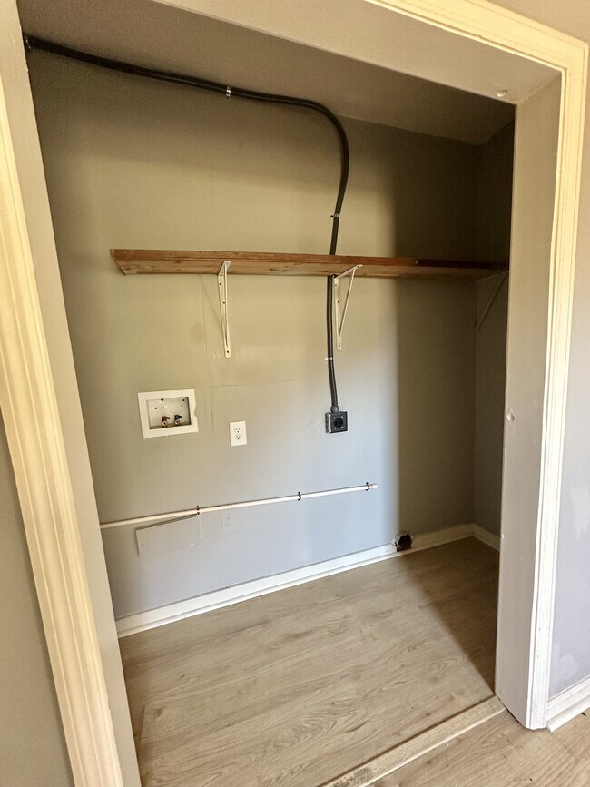 Building Photo - 630 77th St S