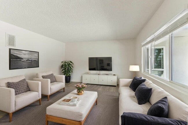 Livingroom - Aurora Vista Apartments