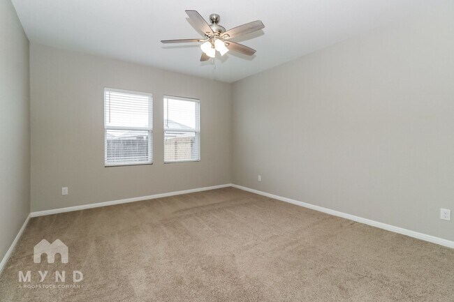 Building Photo - 12612 Henry Clay Dr