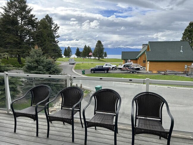 Building Photo - 130 Par Dr