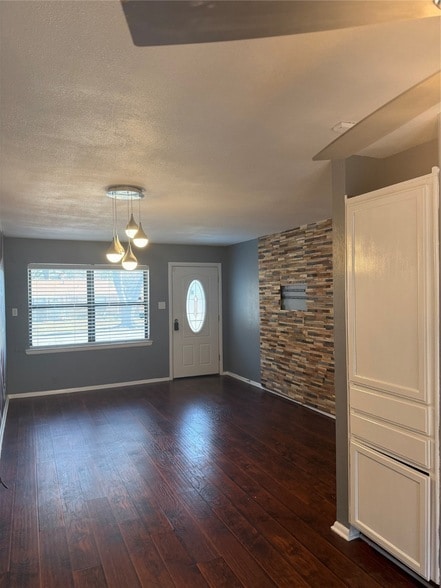 Building Photo - 13729 Birchlawn Dr