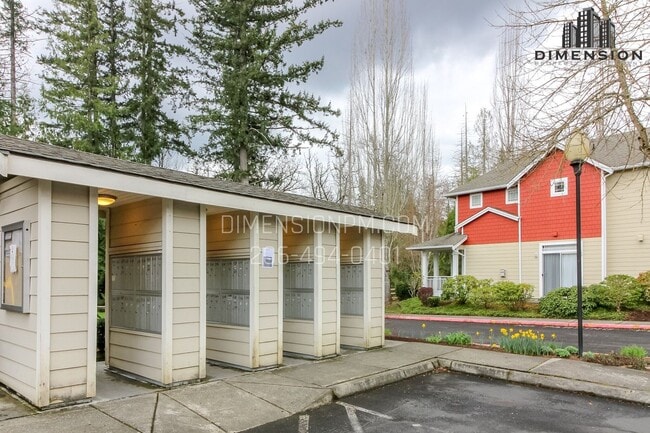 Building Photo - Beautifully Remodeled Studio in a Prime Lo...