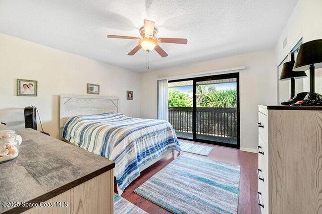 Building Photo - 1310 S Miramar Ave
