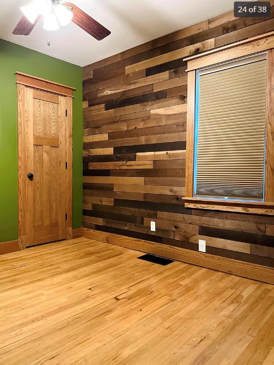 Building Photo - 523 S Washington St