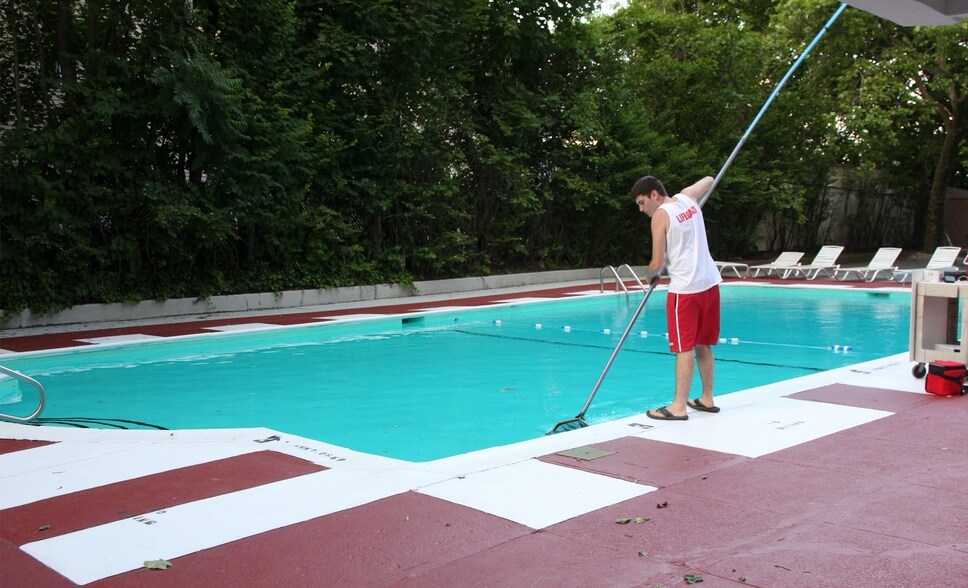 Building Photo - 55 Austin Pl