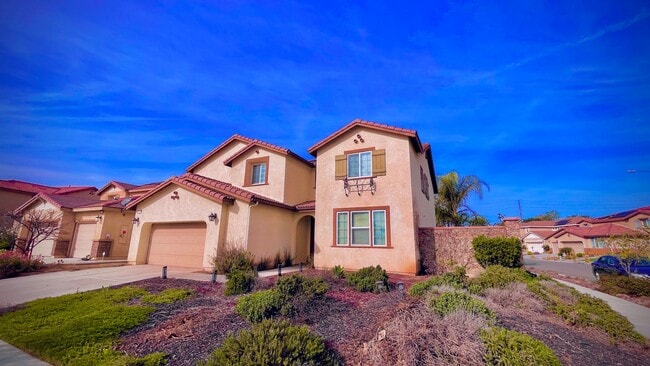 Building Photo - BEAUTIFUL 5BD/3BA-2 Story Home available for rent in Jurupa Valley!