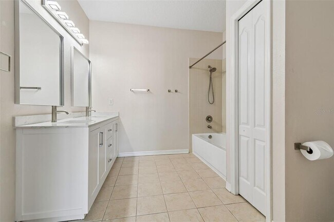 Building Photo - 3566 High Hampton Cir