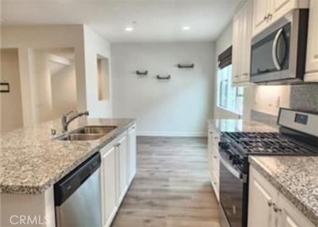 Building Photo - 336 Lantana Dr